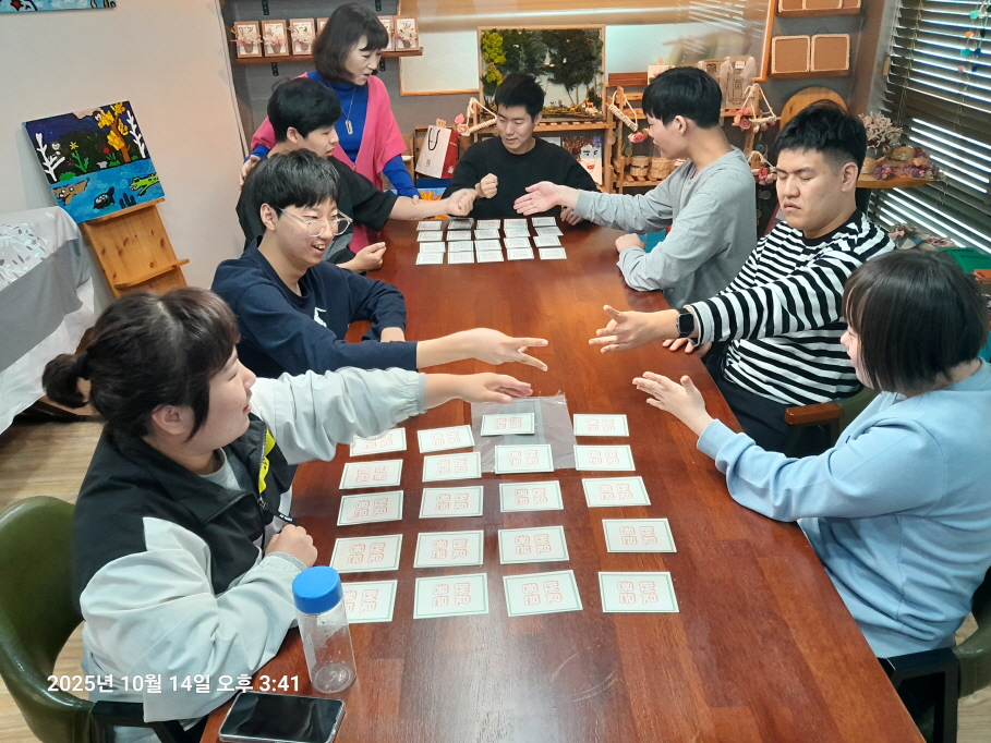 첨부 이미지
